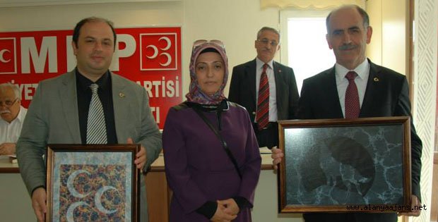 UYAR VE ER'E ANLAMLI HEDİYE