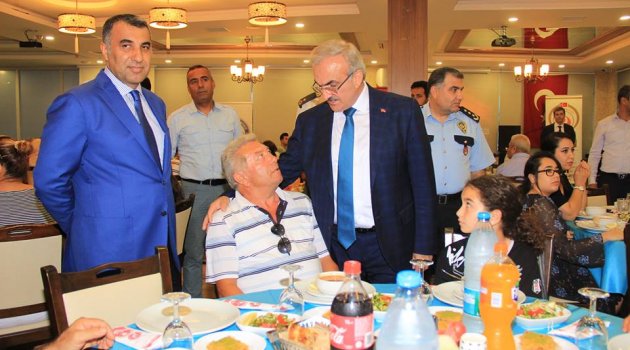 Vali iftarını Şehit Aileleri İle Açtı