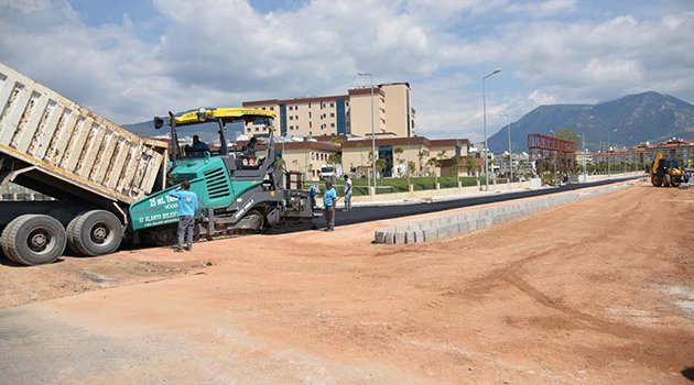 Yeni Hastanenin Yolları Düzenleniyor