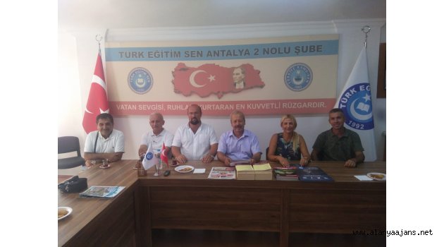 "Yeni Milli Eğitim Bakanı biz eğitimcileri umutlandırdı"