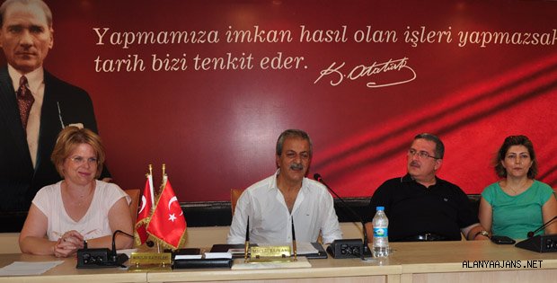 YERLEŞİK YABANCILAR DİŞ TEDAVİSİ BİLGİSİ ALDI
