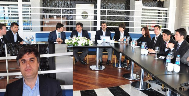 YÖK BAŞKANI ÜNİVERSİTE ÖĞRENCİLERİNE ÇÖZÜM SÜRECİNİ ANLATTI