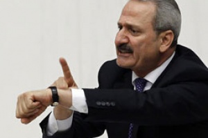 Yolsuzluk dosyası: Çağlayan konuştu