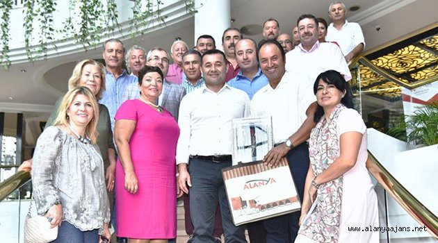 Yücel tanıtım atağına kalktı