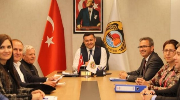 Yücel yeni dönemin ilk encümeninde ciddi adımlar attı