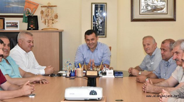 Yücel'den esnada müjde