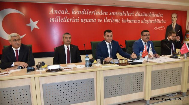 Yücel'den teleferik müjdesi